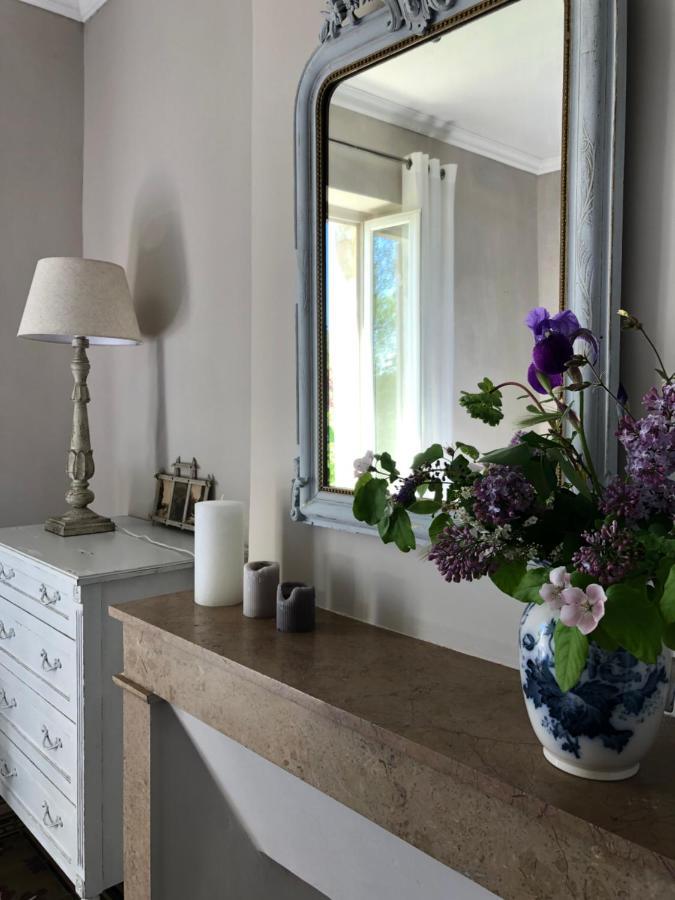 Mas Les Romarins, 10 Min D'Uzes, Piscine Et Grand Jardin Clos, Jeux, Nid De Repos Et Base Pour Activites Dans Le Gard (Adults Only) Екстер'єр фото